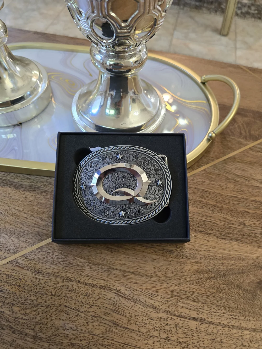 Silver and Black 'Q' Decorative Belt Buckle